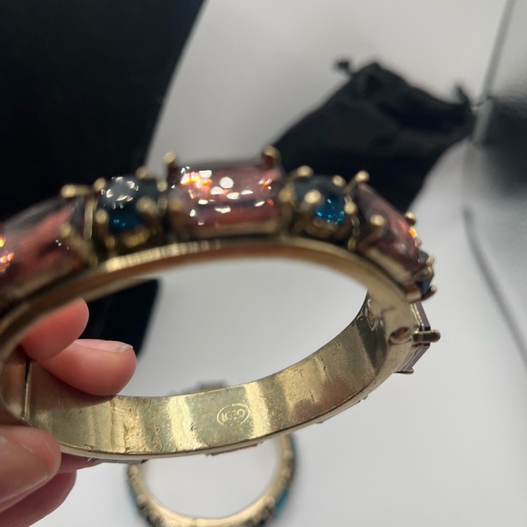 LOGO Links Set of 2 Bangle Bracelets - Picture 6 of 10